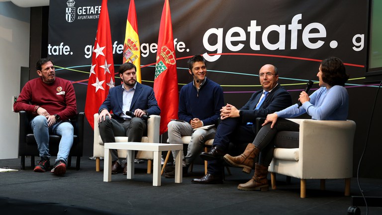 Mesa Redonda ECENOVA